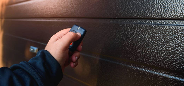 automatic door opener with remote control in West Dundee