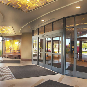 commercial door specialist Elgin, IL